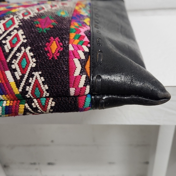 Gypsies and Debutants Huipil Leather Tote Bag - Picture 13 of 16